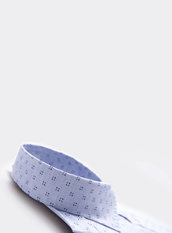kraag-hemd-op-maat-blauw